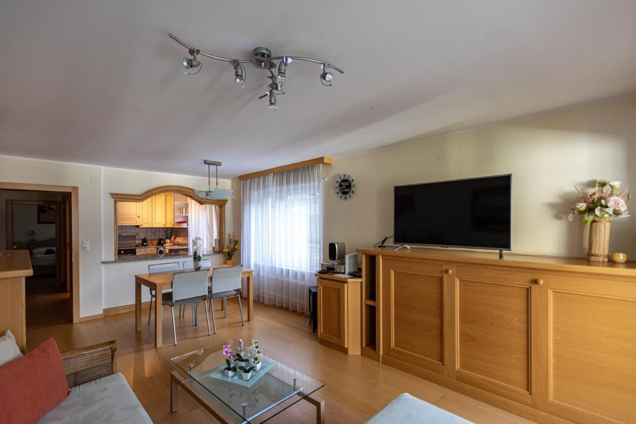 Joy - Matterhorn View Apartment Zermatt Bagian luar foto